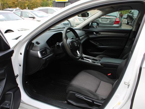 Used 2018 Honda Accord LX image 22