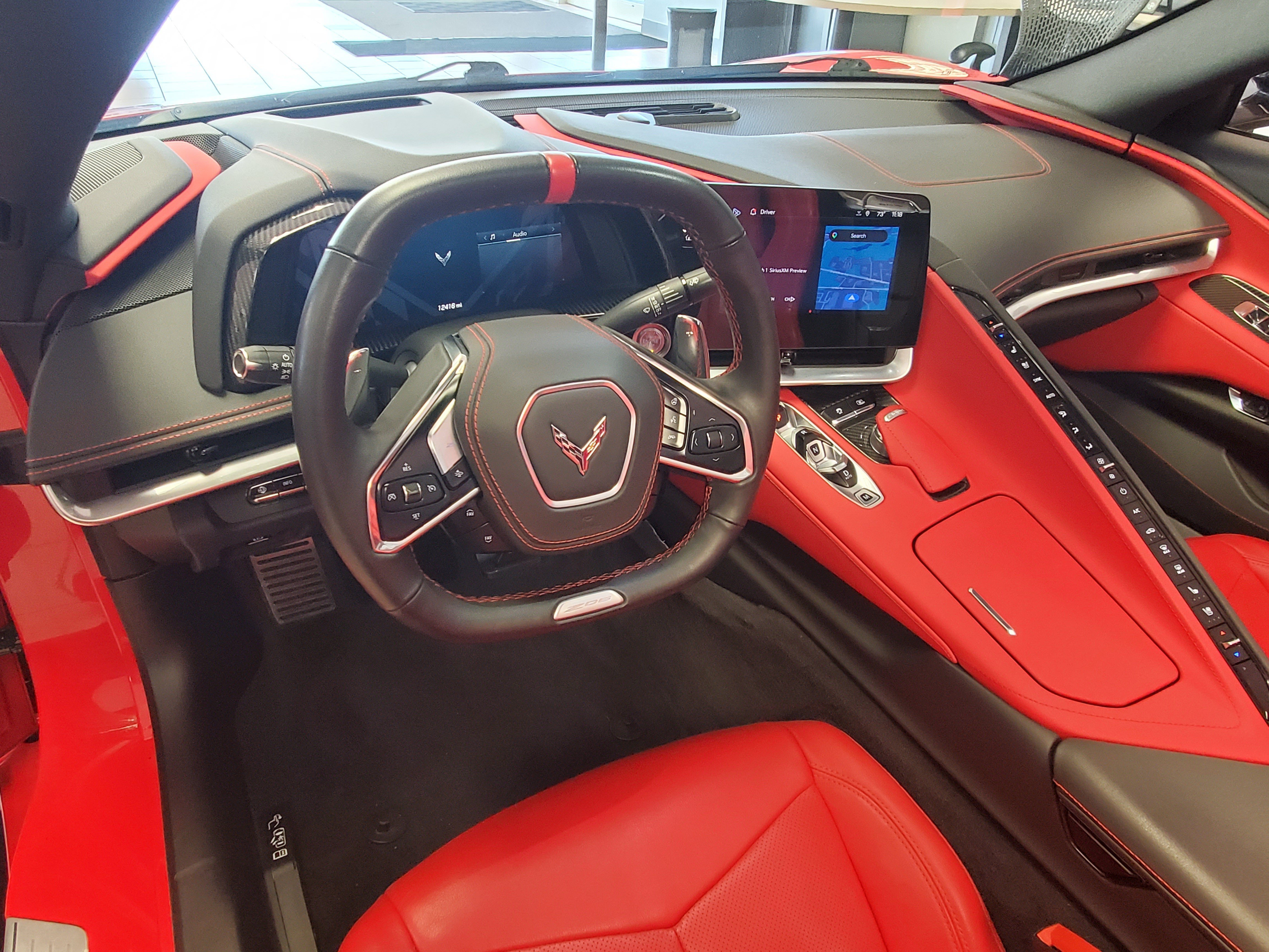 Used 2025 Chevrolet Corvette Z06 RWD image 11
