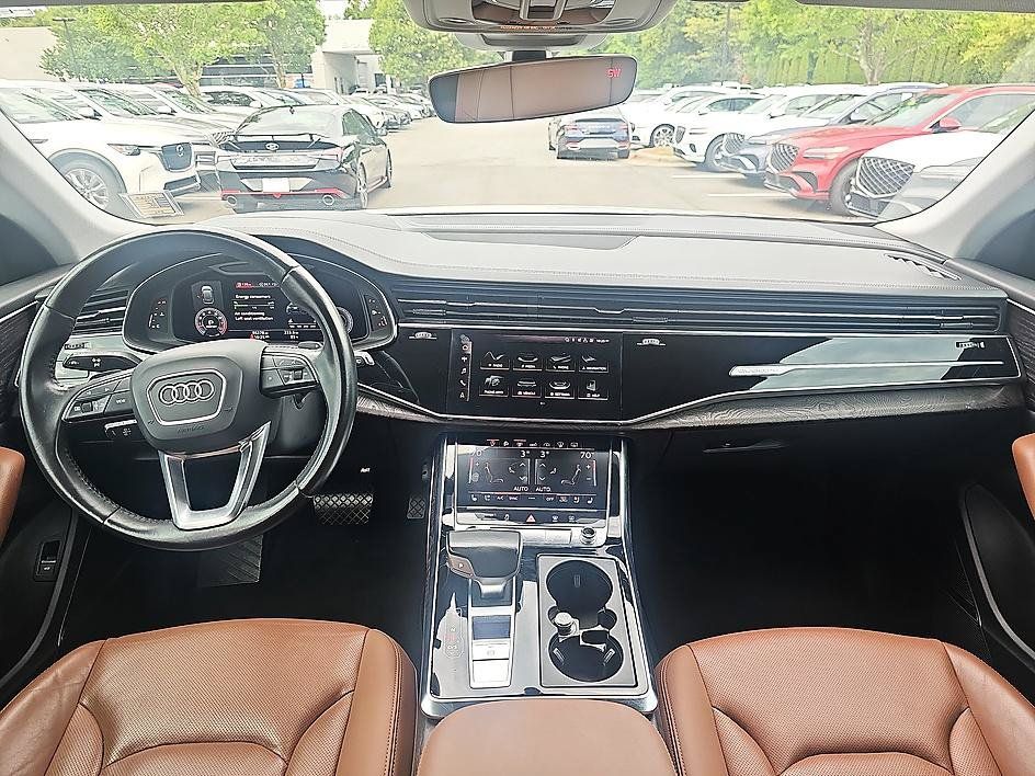 Used 2019 Audi Q8 Prestige AWD/4WD image 27