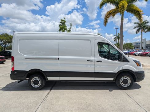 Used 2025 Ford Transit 250 148 Medium Roof w/ Load Area Protection Package RWD image 3