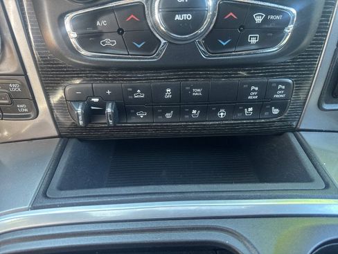 Used 2016 RAM 1500 Limited AWD/4WD image 15