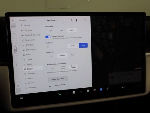 Used 2023 Tesla Model X Plaid image 38