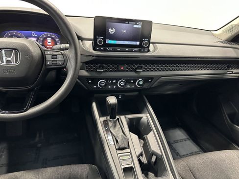 Certified 2024 Honda Accord EX image 20
