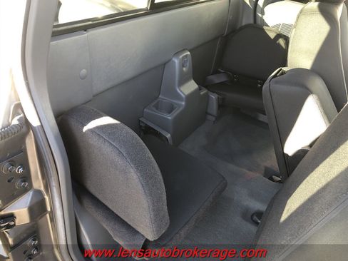 Used 2010 Ford Ranger XLT image 17