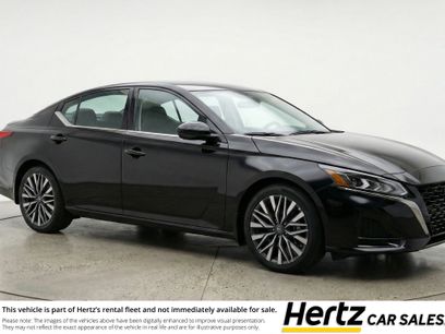 Used 2025 Nissan Altima 2.5 SV