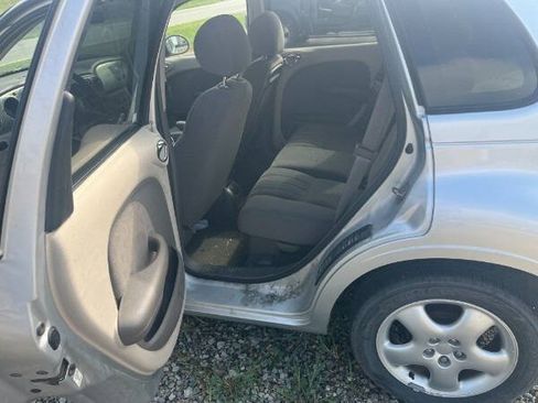 Used 2002 Chrysler PT Cruiser Touring FWD image 6