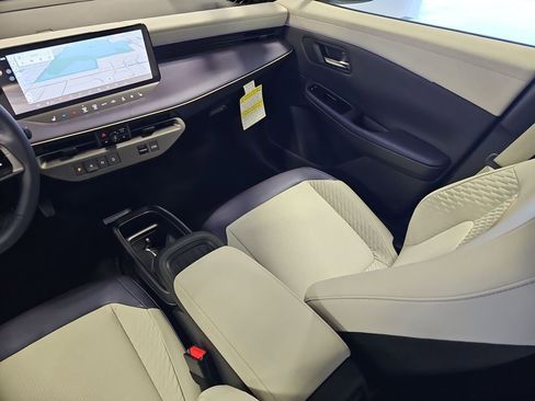 New 2026 Nissan Leaf Platinum+ image 36