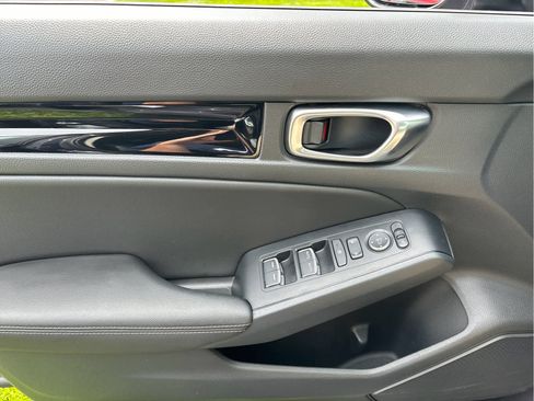 Certified 2024 Honda Civic EX-L image 17