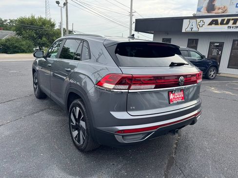 Used 2024 Volkswagen Atlas Cross Sport SE AWD/4WD image 8