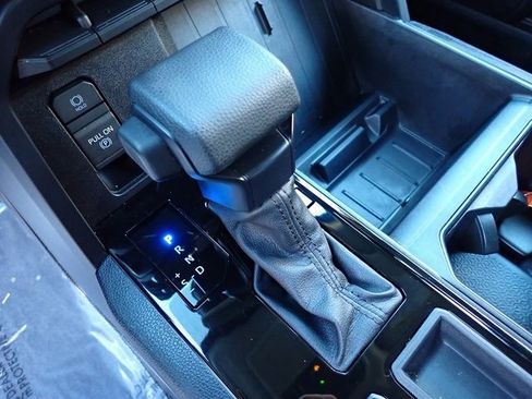 Used 2024 Toyota Tundra SR image 24