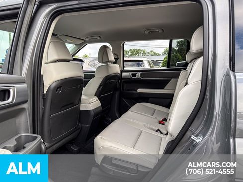Used 2026 Hyundai Santa Fe SEL AWD/4WD image 12