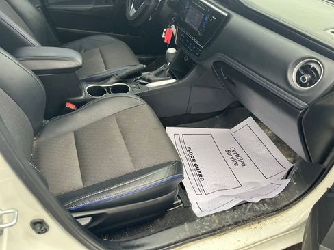Used 2017 Toyota Corolla SE image 26