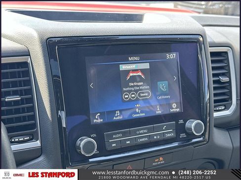 Used 2022 Nissan Frontier SV w/ SV Premium Package image 30