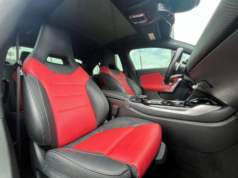 Used 2022 Mercedes-Benz CLA 35 AMG 4MATIC w/ AMG Aerodynamic Package image 17