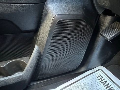 Used 2024 RAM 2500 Big Horn w/ Bed Utility Group image 21