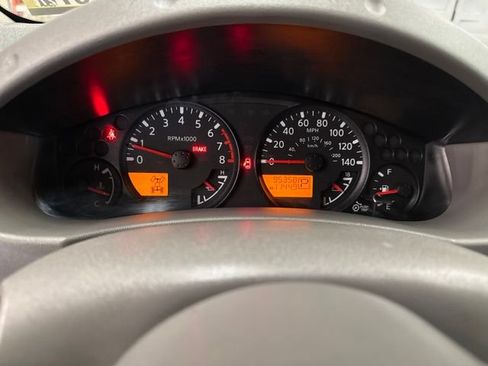 Used 2016 Nissan Frontier SV AWD/4WD image 13