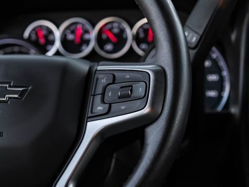 Used 2021 Chevrolet Silverado 1500 RST image 16