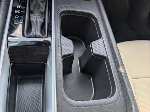 Used 2021 Nissan Sentra SV image 17