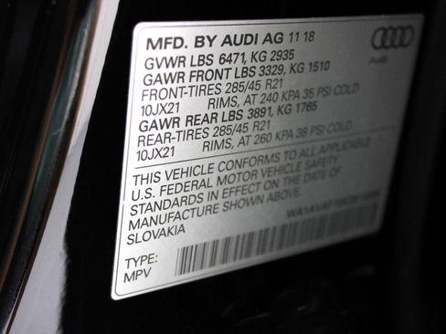 Used 2019 Audi Q8 Premium w/ Convenience Package image 90