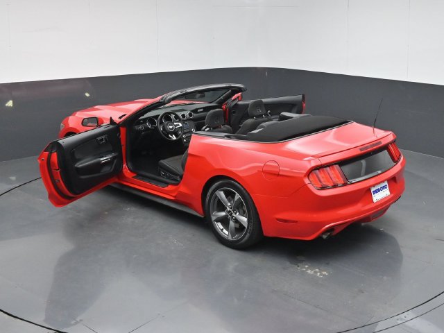 Used 2017 Ford Mustang Convertible w/ Equipment Group 051A RWD image 52