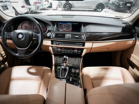 Used 2015 BMW 528i xDrive Sedan image 18