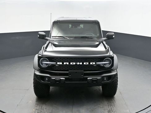 Used 2023 Ford Bronco Wildtrak image 38