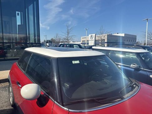 Used 2015 MINI Cooper 2-Door Hardtop image 35