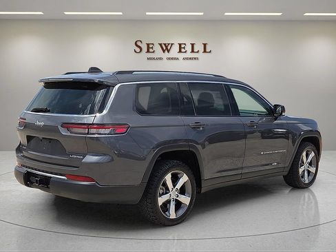 Used 2021 Jeep Grand Cherokee L Limited w/ Trailer Tow Package AWD/4WD image 4
