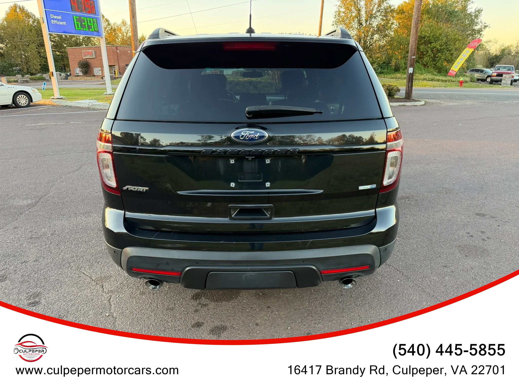 Used 2014 Ford Explorer Sport w/ Equipment Group 401A AWD/4WD image 4