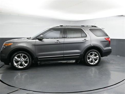 Used 2013 Ford Explorer Limited image 9