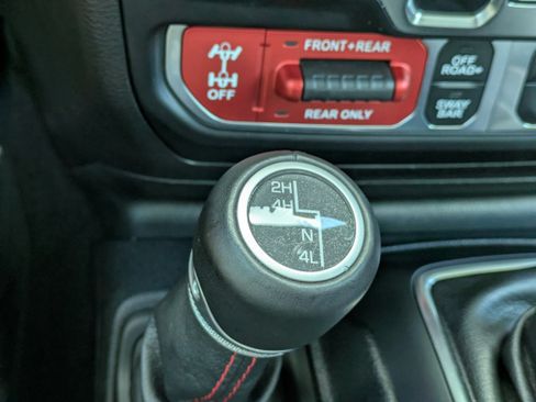 Used 2021 Jeep Gladiator Rubicon w/ LED Lighting Group AWD/4WD image 22