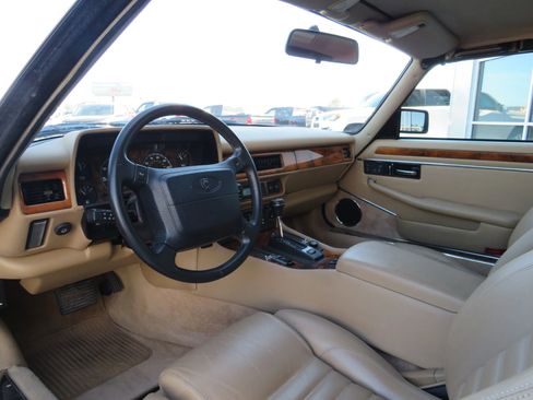 Used 1994 Jaguar XJS 4.0 Convertible image 13