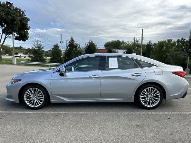 Used 2020 Toyota Avalon Limited w/ Advanced Safety Package FWD image 2
