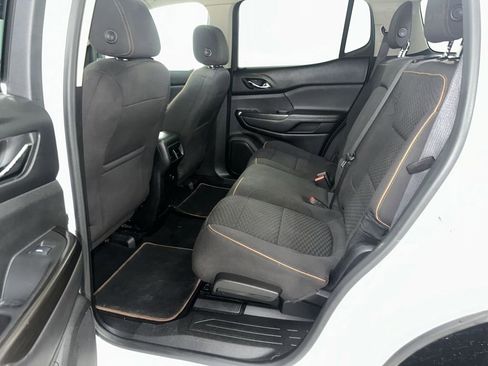 Used 2017 GMC Acadia SLE w/ Driver Alert Package I AWD/4WD image 23
