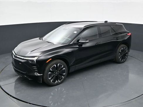 Used 2024 Chevrolet Blazer EV RS image 29