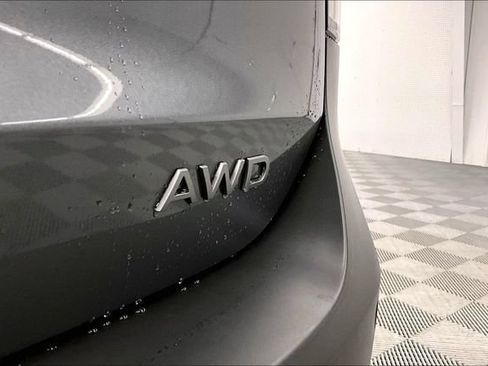 New 2026 Nissan Kicks SV AWD/4WD image 21