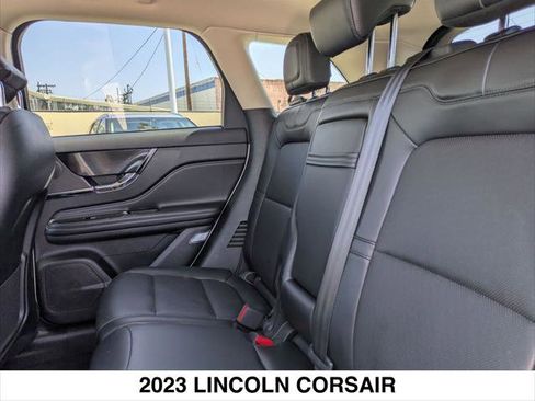 Certified 2023 Lincoln Corsair FWD w/ Equipment Group 101A image 23