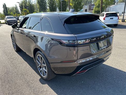 New 2026 Land Rover Range Rover Velar Dynamic SE image 3