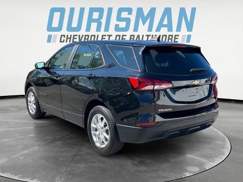 Used 2023 Chevrolet Equinox LS w/ Driver Confidence II Package image 4