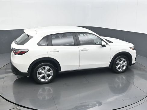 Certified 2025 Honda HR-V LX image 24