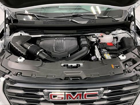 New 2026 GMC Acadia AT4 w/ LPO, Floor Liner Package image 25