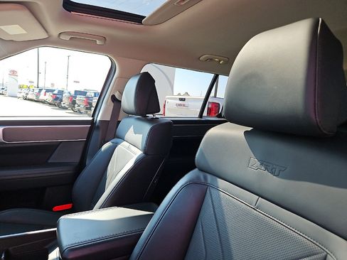 Used 2024 Hyundai Santa Fe XRT image 11