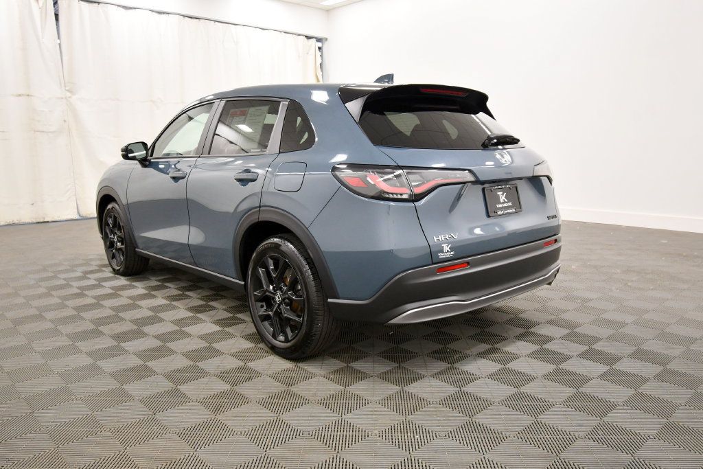 Certified 2024 Honda HR-V Sport image 5