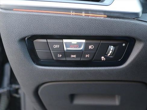 Used 2022 BMW M4 xDrive Competition image 30