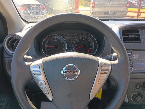 Used 2019 Nissan Versa SV image 20