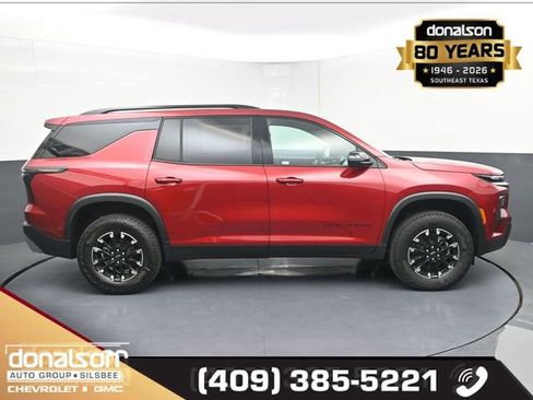 New 2026 Chevrolet Traverse Z71 w/ Enhanced Driving Package image 2