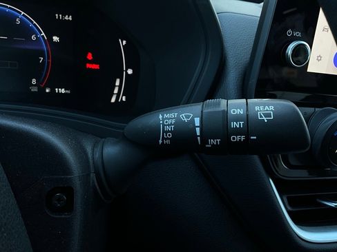 Used 2025 Toyota Grand Highlander FWD image 39