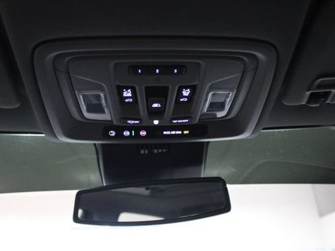 Used 2024 Chevrolet Silverado 2500 LTZ w/ LTZ Convenience Package AWD/4WD image 43