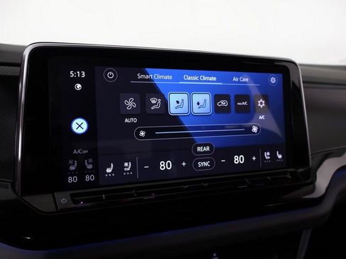 Used 2024 Volkswagen Atlas Peak Edition SEL AWD/4WD image 55