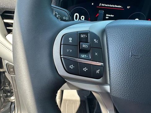 New 2025 Ford Explorer Active w/ Active Comfort Package image 21